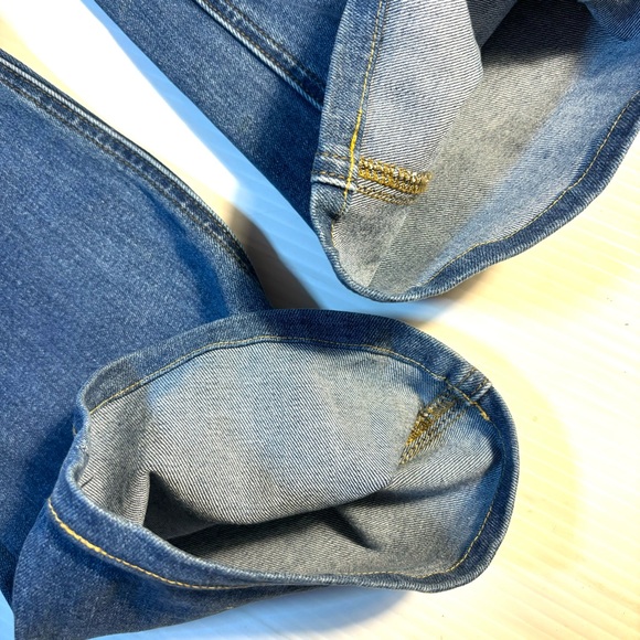 J. Crew Ashbury Flare Jeans 26 - Picture 16 of 16